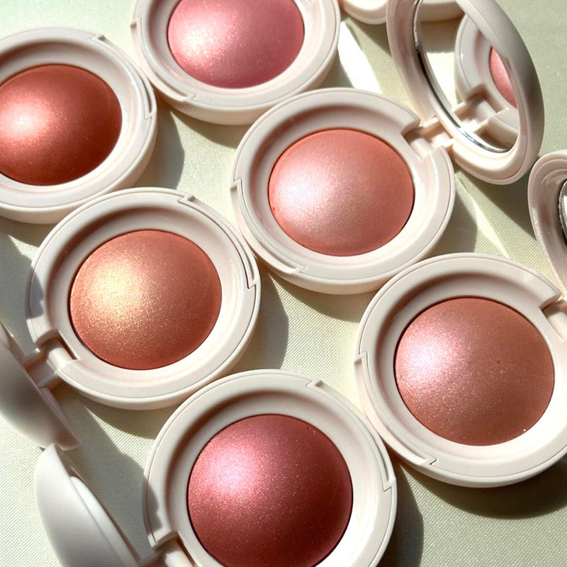 Rare Beauty Light Silky Touch  - Huda Beauty Makeup Kit avis et prix