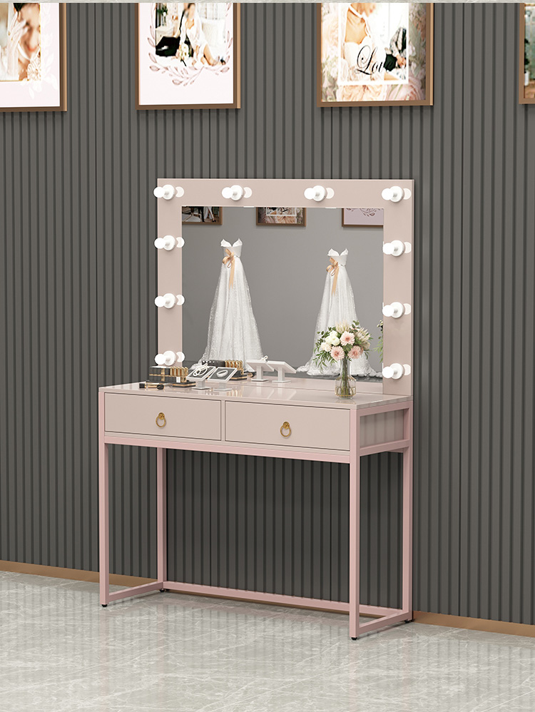 Commode avec lampe miroir inté - Beauty Makeup Bridal avis et prix