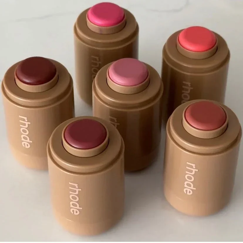 Fard à joues en poudre de marq - Huda Beauty Makeup Kit avis et prix